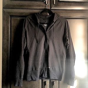 Nike fit dry EUC Zip up hoodie HOODIE